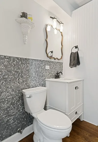 3127 N Kenmore Ave #2 — Photo 8
