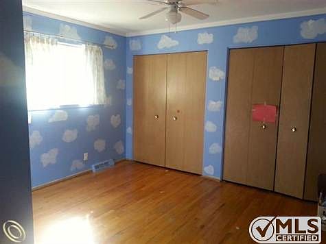 Large 2nd Bedroom