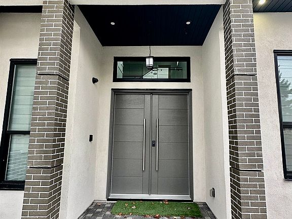 2nd image of 12352 96th Ave