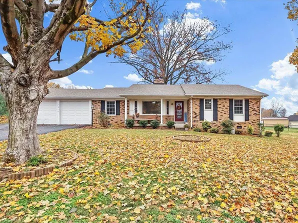 2816 Smallhouse Rd, Bowling Green, KY 42104