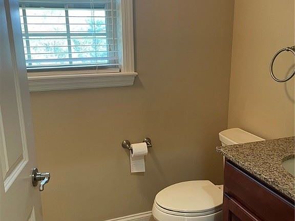 4th image of 4801 Greenhead Ct
