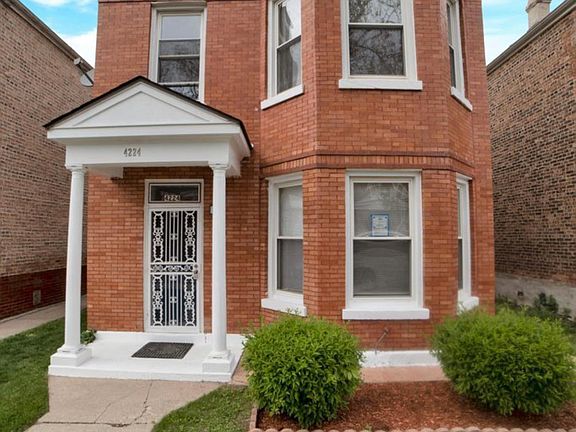 3rd image of 4224 W Cullerton St #1