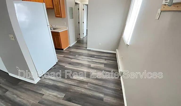 2 Hampshire Ct #10 — Photo 5