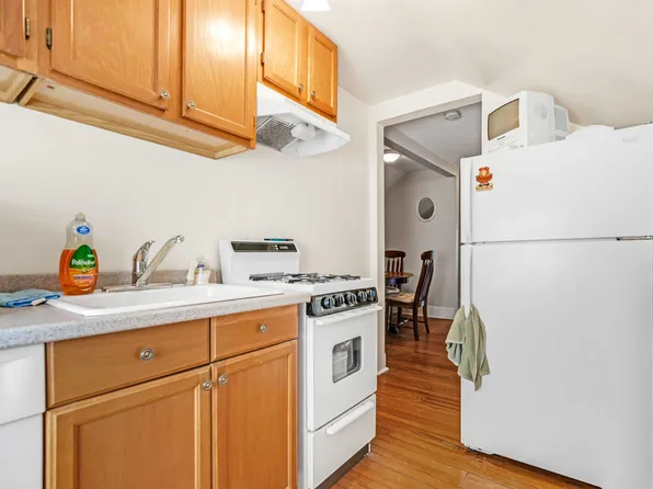 160-08 12th Road image 6 of 29