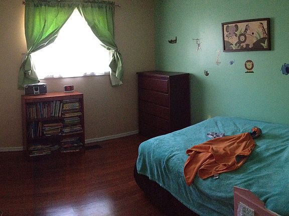 Main floor bedroom #2