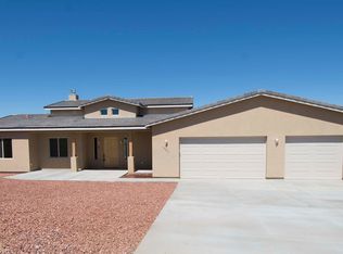 12270 S Countryside Cir, Mayer, AZ 86333
