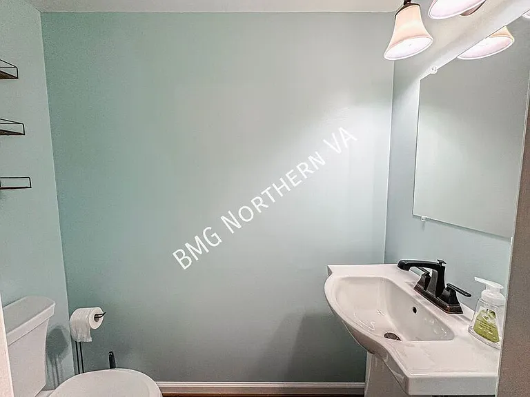 8627 Spring Creek Ct — Photo 33