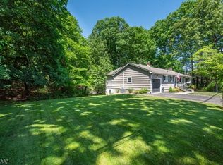 31 Clairview Rd, Parsippany-Troy Hills Twp., NJ 07834