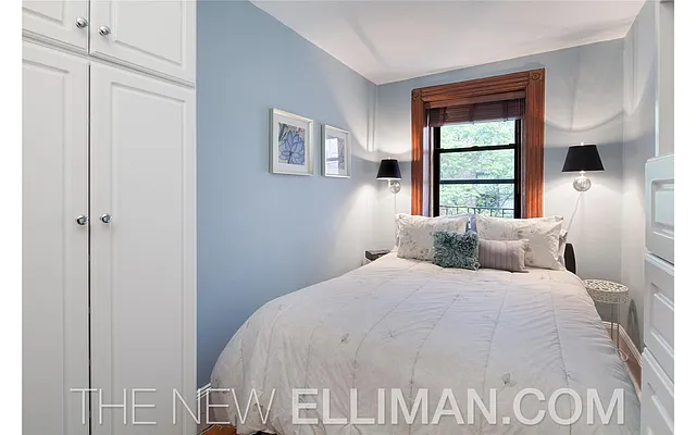 Sold by Douglas Elliman | media 4