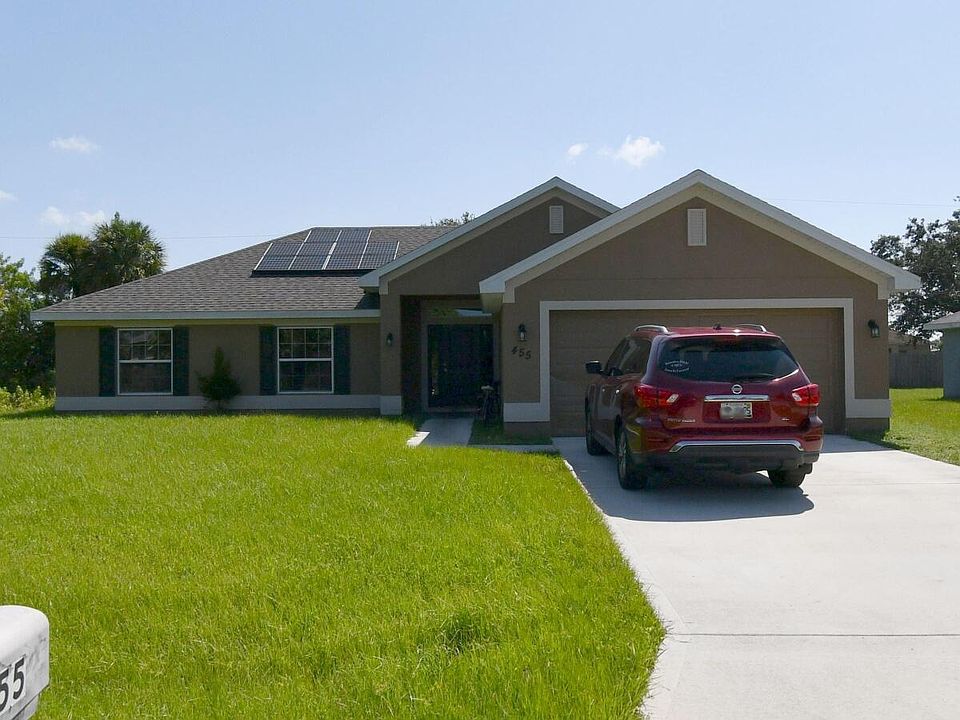 1st image of 455 NW Avens Street