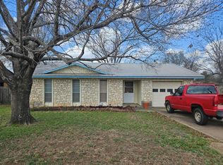 1001 W 17th St, Georgetown, TX 78626