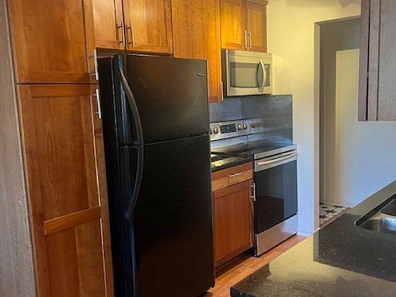 4th image of 4400 Upton Ave S APT 101
