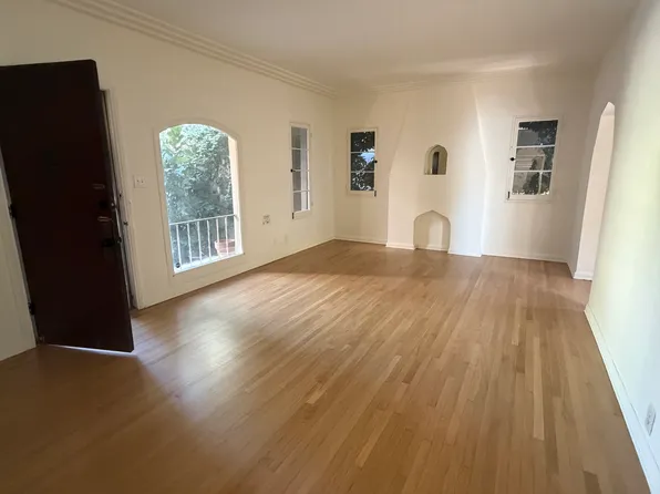 1043 S Orange Grove Ave, Los Angeles, CA 90019