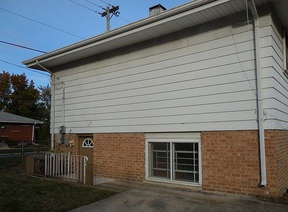 2nd image of 14538 Dorchester Ave