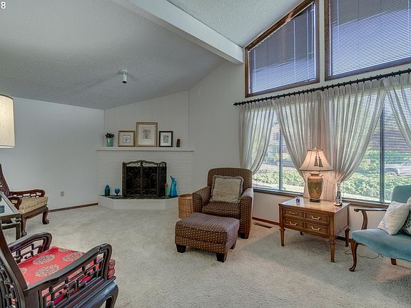 5th image of 2504 NE 158th St