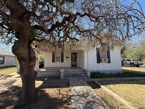 1420 W Bradford St, Memphis, TX 79245