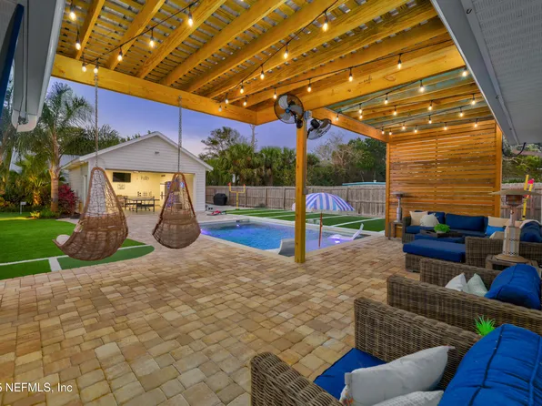 607 17TH Avenue N, Jacksonville Beach, FL 32250