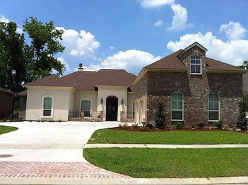 1st image of 36456 Lake Bend Ave