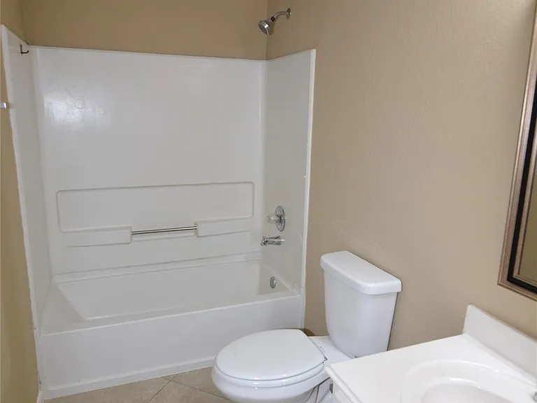 3903 Brighton Springs Ln — Photo 21