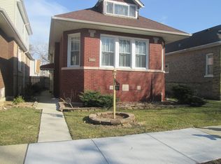 11811 S Hale Ave, Chicago, IL 60643