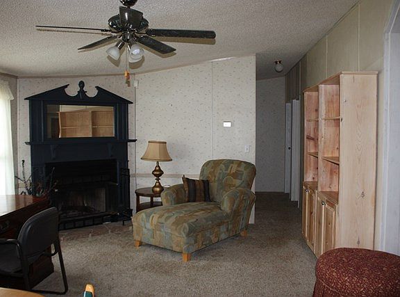 5th image of 126 W Linden St