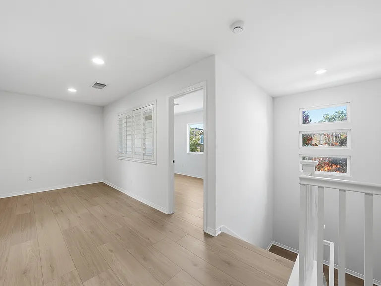 25715 Wagner Way #2B — Photo 3