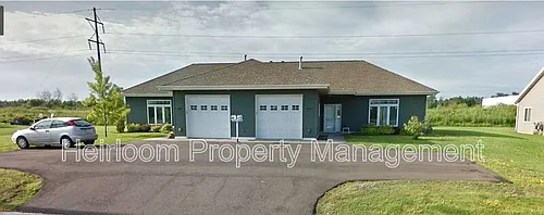 806 N 28th St Photo 1