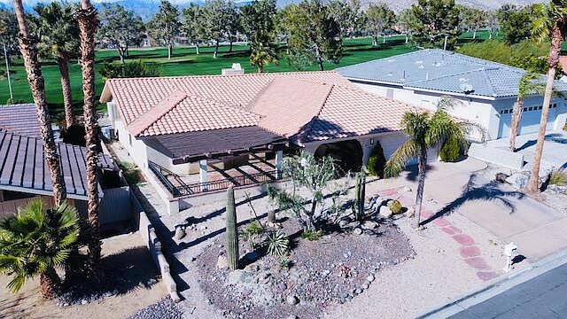 1st image of 64458 Pinehurst Cir