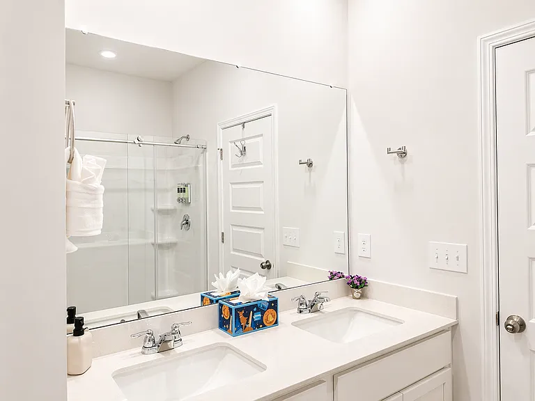 2112 Victory Way — Photo 9