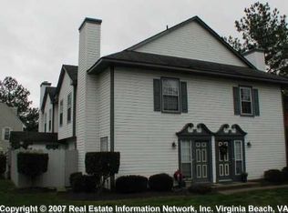 705 Ridge Cir, Chesapeake, VA 23320