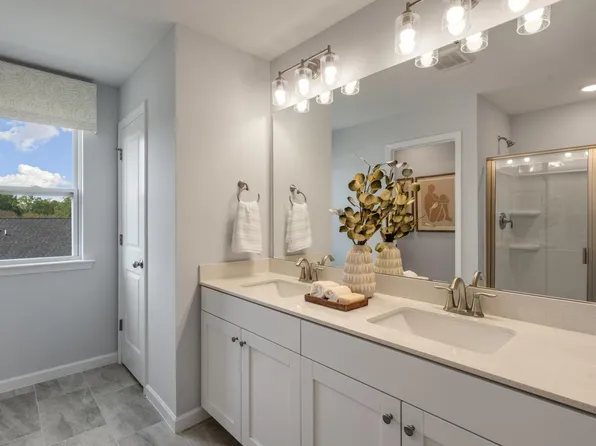 119 Siebold St, Garner, NC 27529
