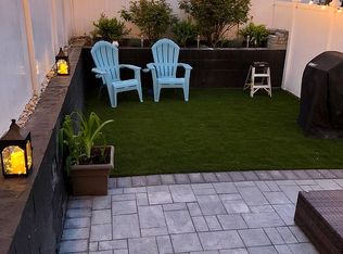 106 Maple St APT 1, Weehawken, NJ 07086