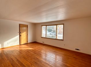 8257 Reed Ave, Cleveland, OH 44125