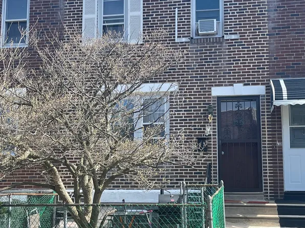 6031 Agusta St, Philadelphia, PA 19149