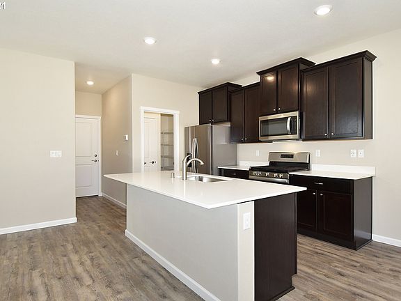 4th image of 7011 NE 156th Pl