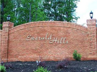 2048 Volunteer Dr SW, Cleveland, TN 37311