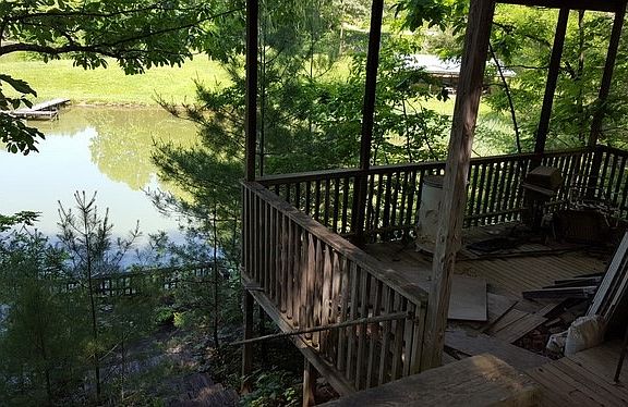 2nd image of 430 Melody Lake Dr