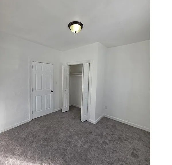 425 Arden Pl — Photo 8