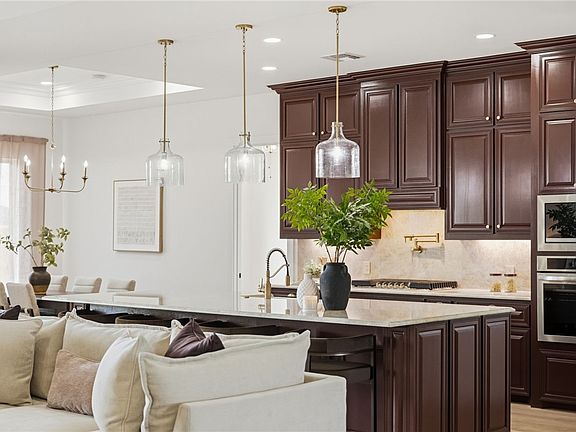4th image of 1477 Irigoyen Ct