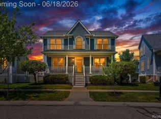43126 Alcott Cir, Novi, MI 48377