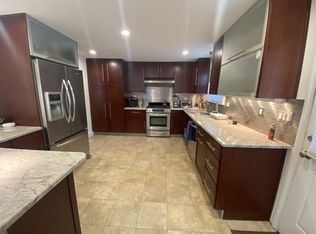 172 Warren St #172, Watertown, MA 02472