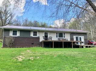 4484 Rush Hollow Rd, Ona, WV 25545