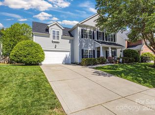 11222 Huntington Meadow Ln, Charlotte, NC 28273