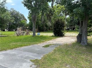 563 NW 8th Ave, Crystal River, FL 34428