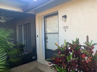 1223 Queen Anne Dr #D, Palm Harbor, FL 34684