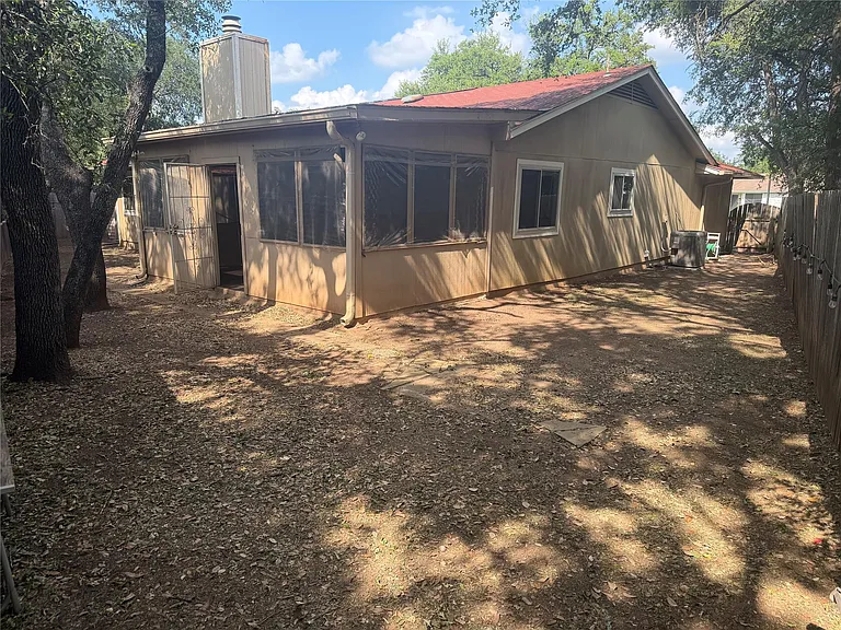 7604 Bender Dr — Photo 18