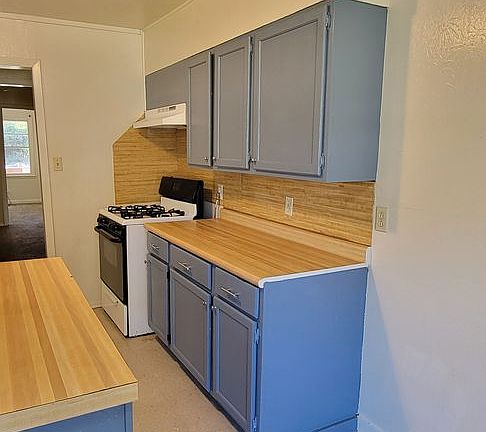 5th image of 7203 Burlingame Blvd