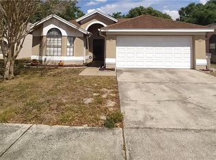 1568 Margarete Crescent Dr, Apopka, FL 32703