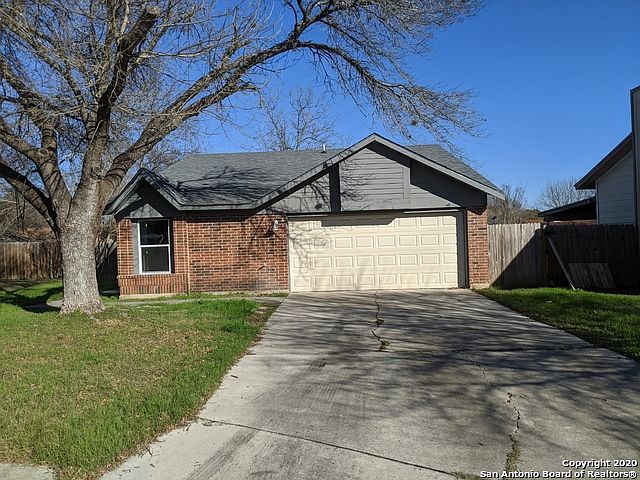 1st image of 738 Cypressfield Dr