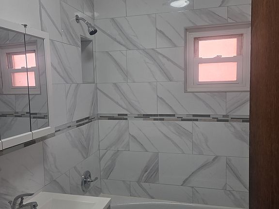5th image of 3625 Palmer Ave Floor 2